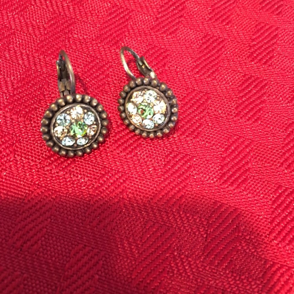 Beautiful Vintage looking Lia Sophia Earrings.